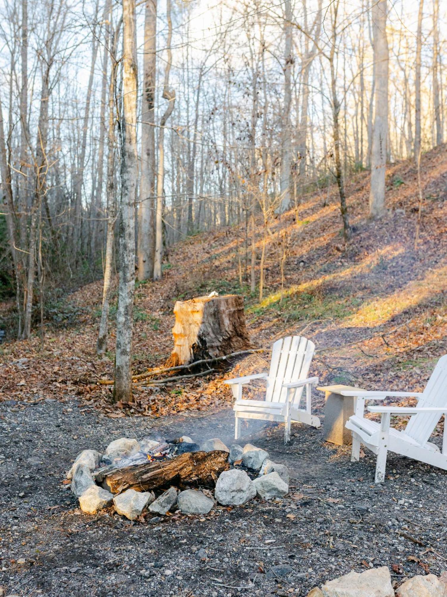 Blythe Shoals Base Camp Cleveland Exterior foto