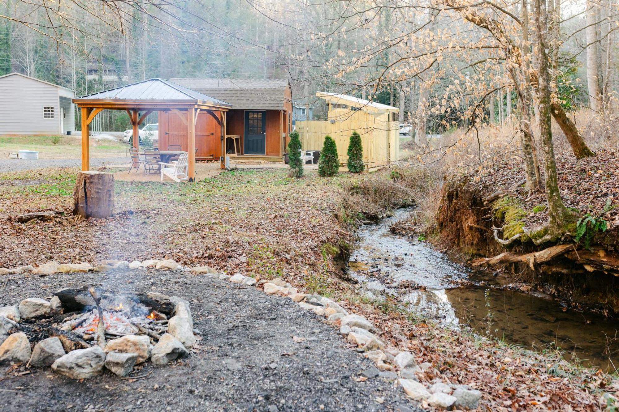 Blythe Shoals Base Camp Cleveland Exterior foto